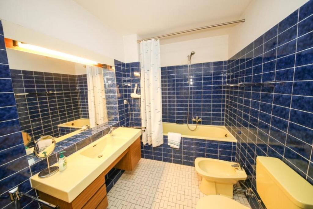 Ferienwohnung Strandhotel 샬베우츠 외부 사진